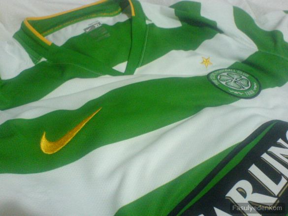 Celtic 2008/09 Shirt